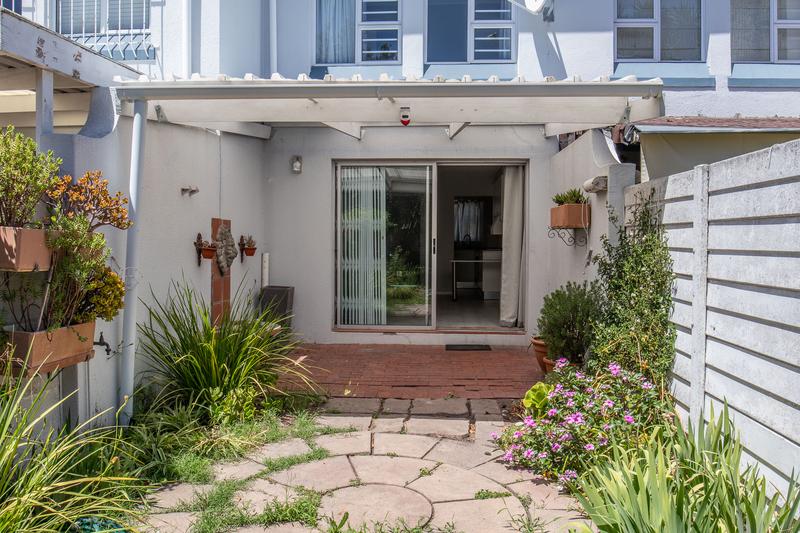 2 Bedroom Property for Sale in Plumstead Western Cape